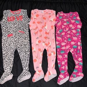 Simple Joys by Carters Toddler Girl Fleece Footie Pajamas (3) - Size 2T